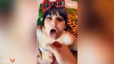 Ахлах сургуулийн охин ангийнхаа охиноос аманд нь анхны эрхтнийг авчээ