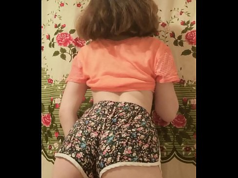 ❤️ Тачаангуй залуу бяцхан хүүхэн камер дээр шорт тайлж байна ❤️ Оросын порно порно дээр mn.com-porn-mz.ru ☑